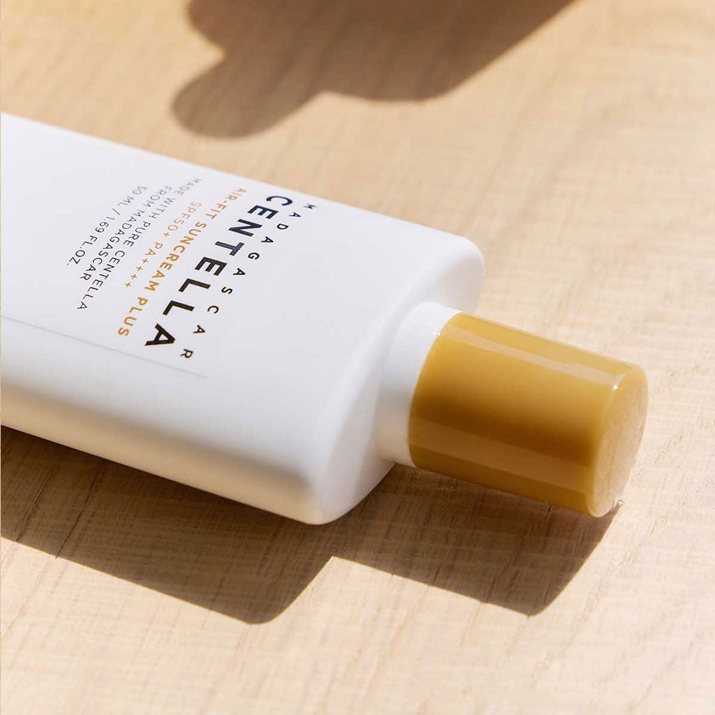 SKIN1004 马达加斯加积雪草空气适度防晒霜 50ml