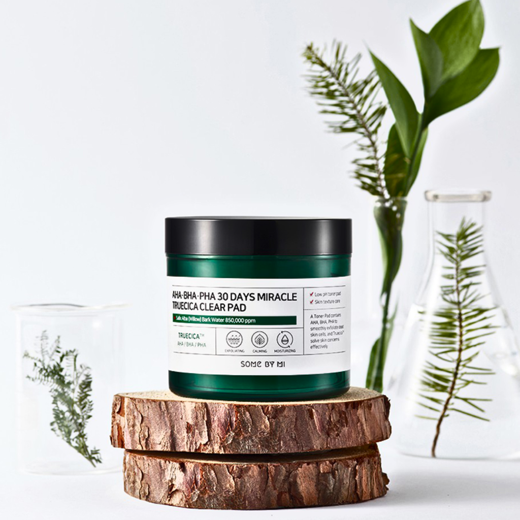 These pads are pre-soaked with a potent essence that combines the benefits of AHA, BHA, and PHA along with TrueCica, a proprietary soothing ingredient.