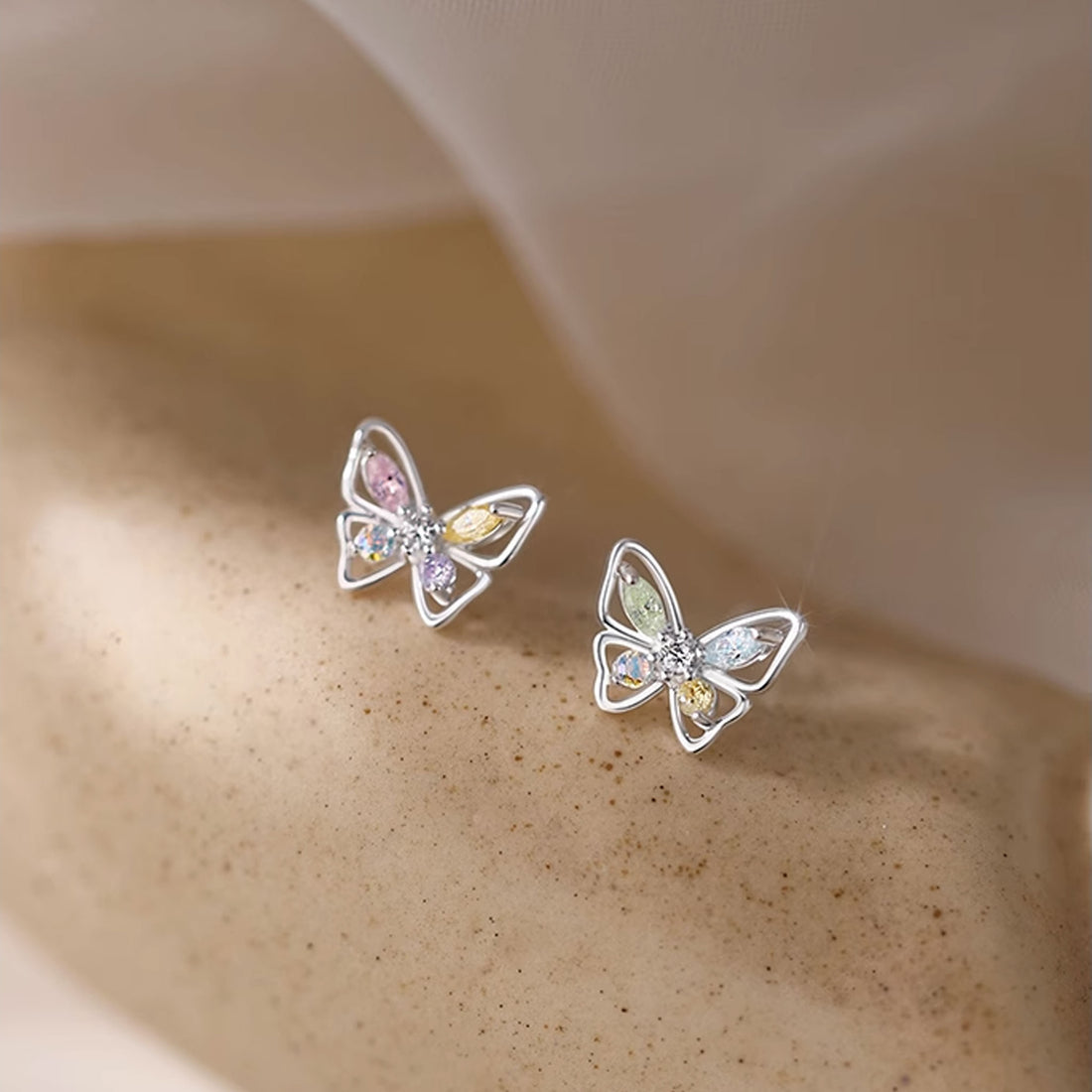 Mini Butterfly Stud Earrings 1pair