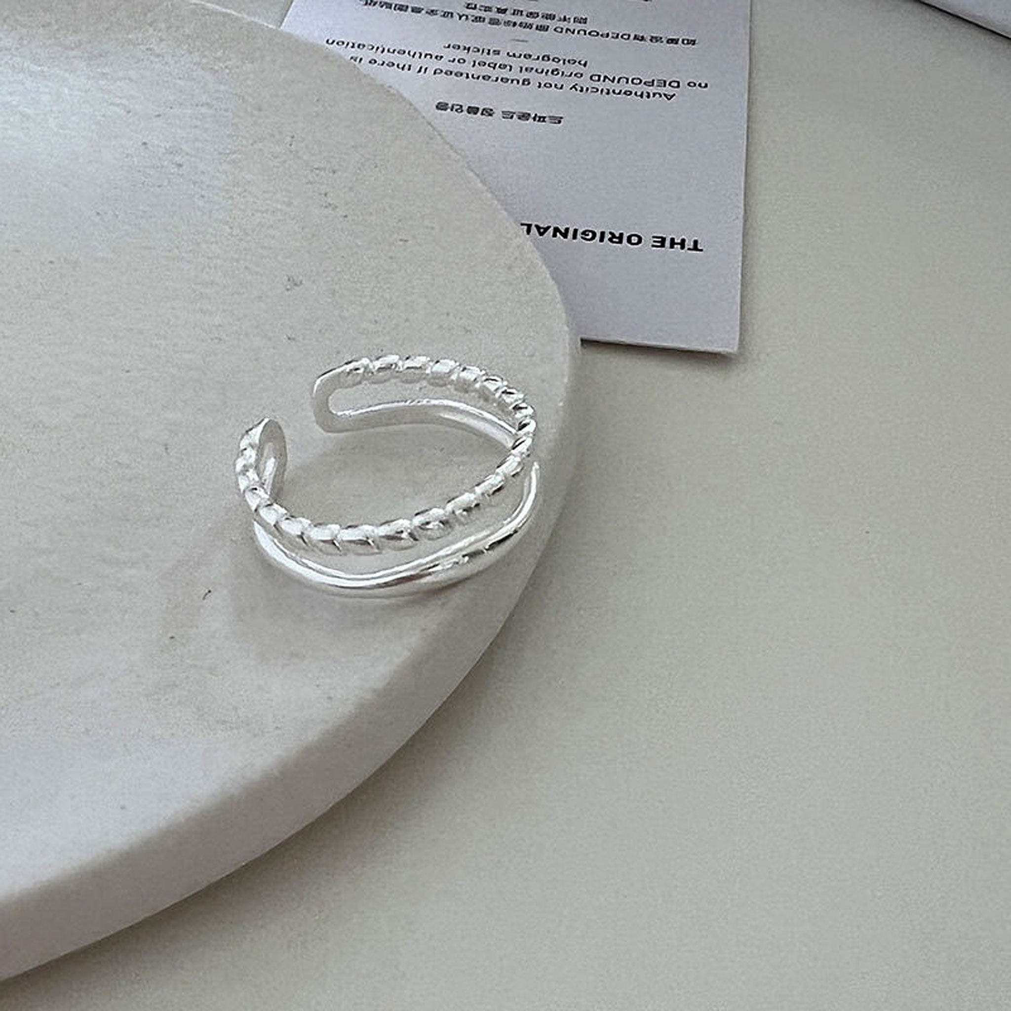 Double-Layer Chain Ring