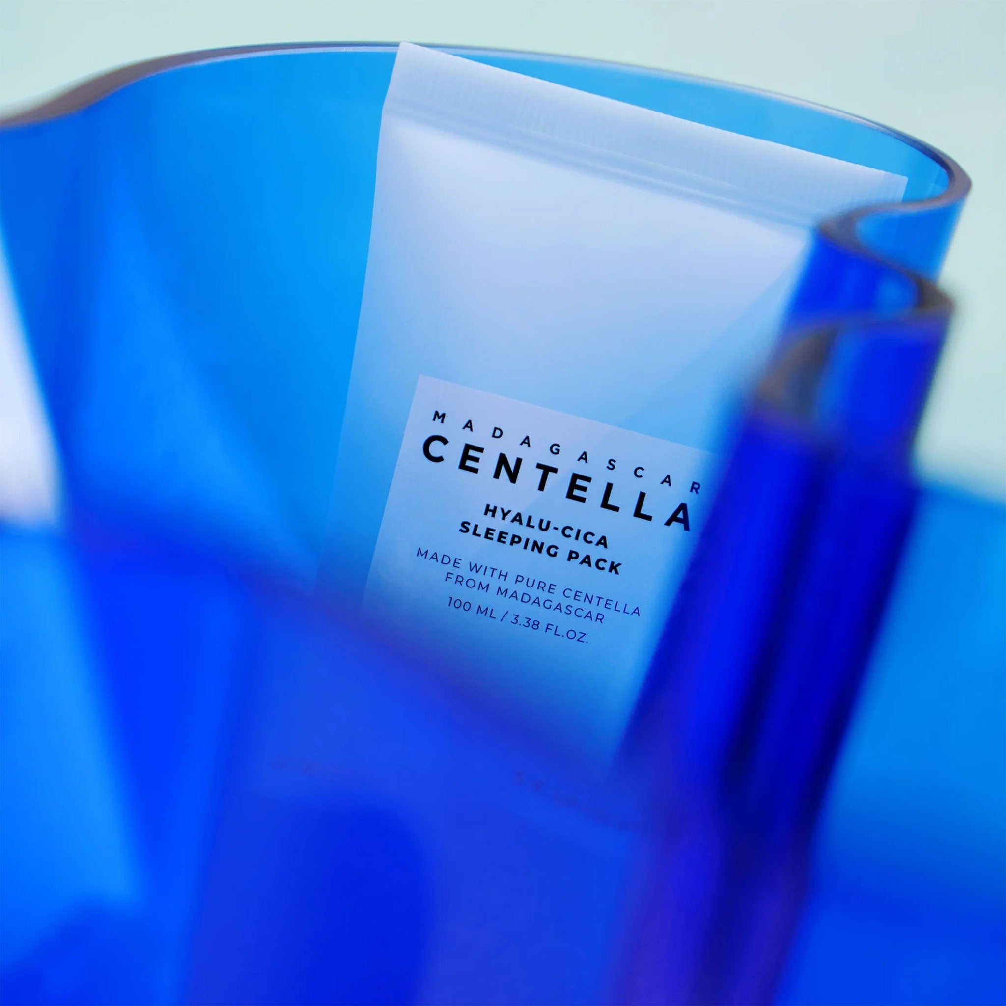 SKIN1004 Madagascar Centella Hyalu Cica Sleeping Pack 100 ml