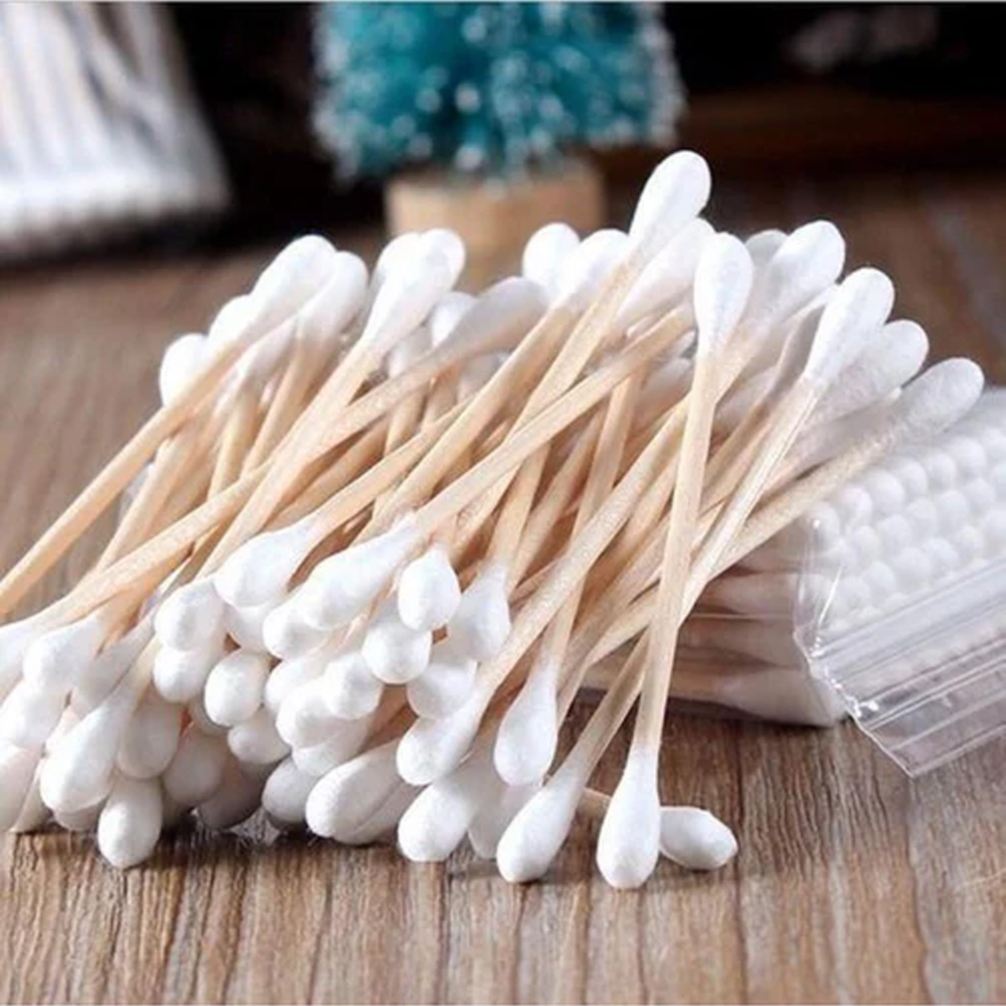 The Saem Wooden Swabs 300pc