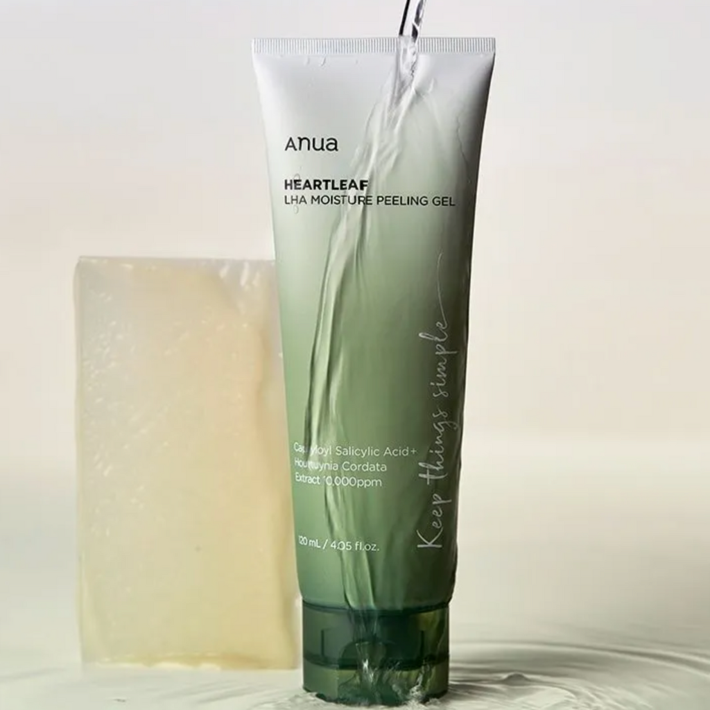 It is a gentle, hydrating cleanser formulated with heartleaf extract and succinic acid to remove impurities and excess oil while maintaining skin moisture. I