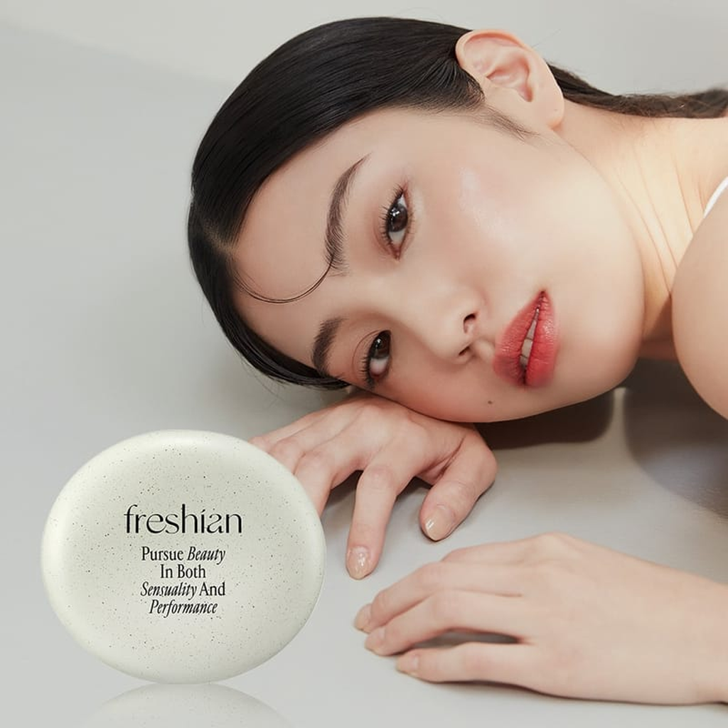 FRESHIAN 蛋形亮肤气垫粉