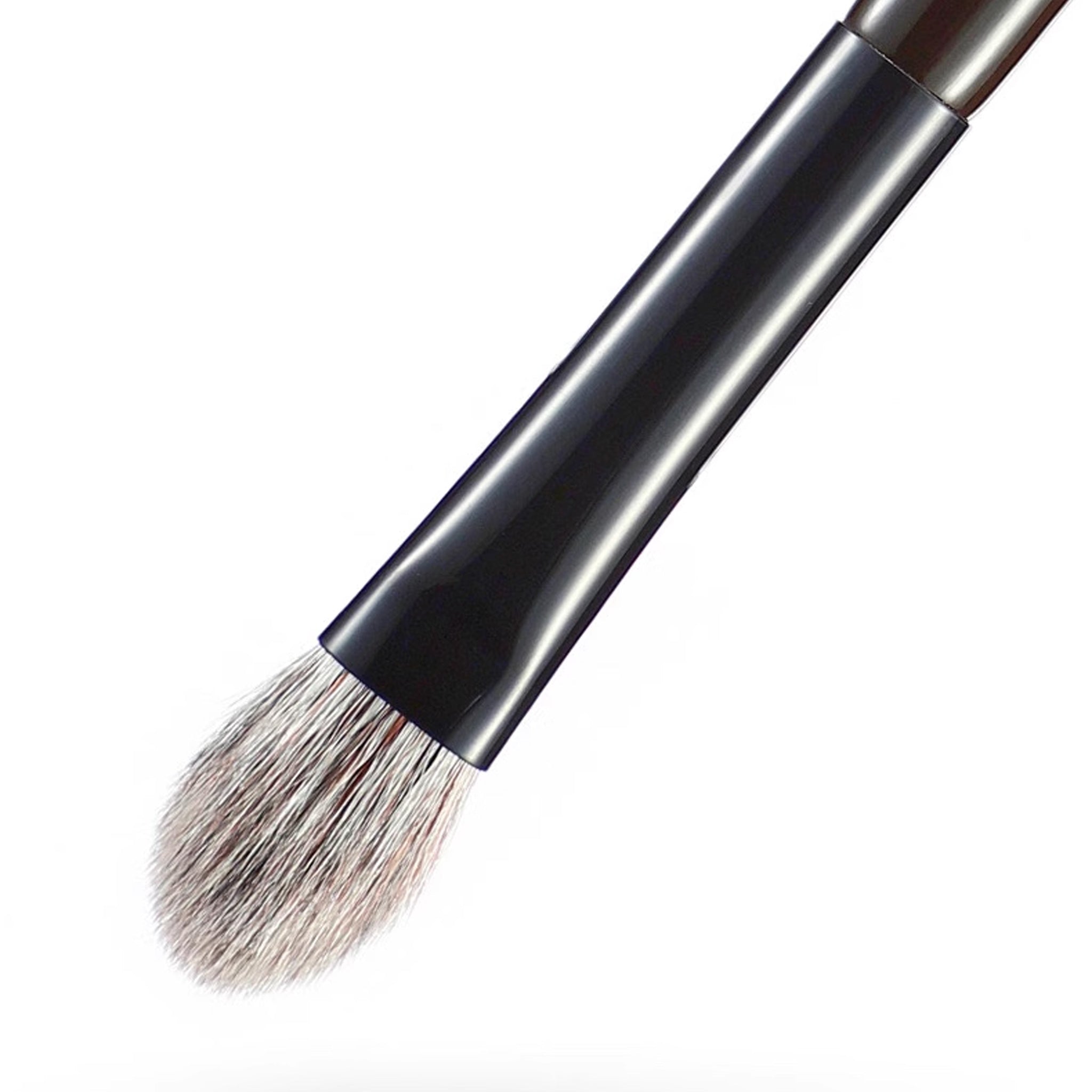 FiX Wool Almond-Shaped Eyeshadow Brush ST26