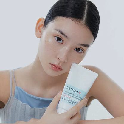 ILLIYOON 神经酰胺Ato 浓缩面霜 200 毫升