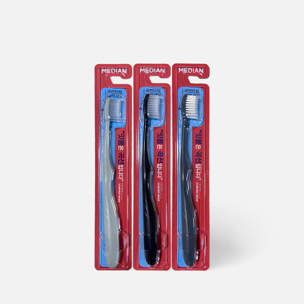 Elevate your oral care with this advanced toothbrush, designed to provide thorough cleaning while being gentle on gums.